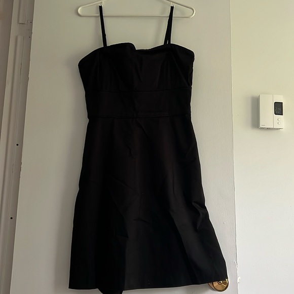 Black Strapless Dress with Silky Green Belt size 8 - Picture 1 of 6